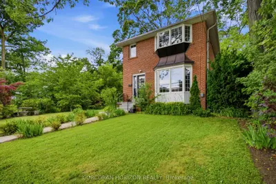 77 Mineola Road E, Mississauga, On L5g 2e6