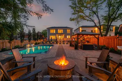301 Martin Street, Milton, On L9t 2r7