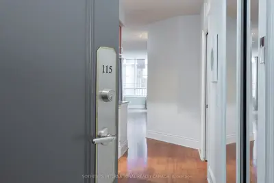5233 Dundas Street 115, Toronto, On M9b 6m1