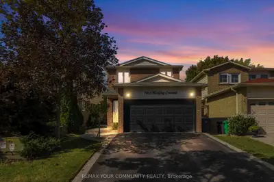 7013 Hickling Crescent, Mississauga, On L5n 5a6