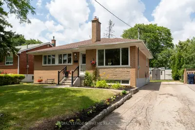 30 Benway Drive, Toronto, On M9w 1z3