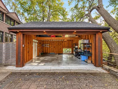 44 Rambert Crescent, Toronto, On M6s 1e6