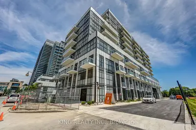 251 Manitoba Street 133, Toronto, On M8y 0c7
