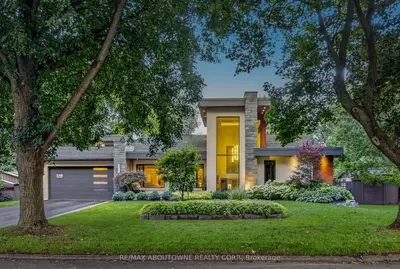 2108 Portway Avenue, Mississauga, On L5h 3m7
