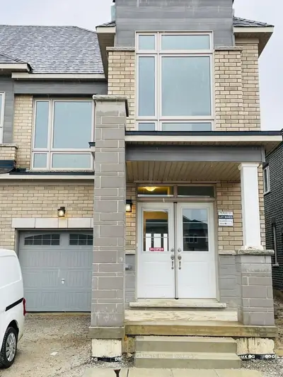 20 Donald Ficht Crescent Main & 2nd, Brampton, On L7a 5h8