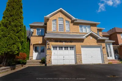7686 Black Walnut Trail, Mississauga, On L5n 8a6