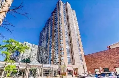 285 Enfield Place 1908, Mississauga, On L5b 4l8