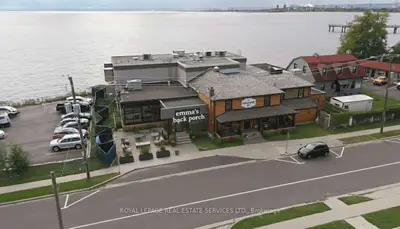 2084 Old Lakeshore Road, Burlington, On L7r 1a3