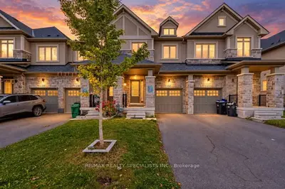326 Bonnieglen Farm Boulevard, Caledon, On L7c 4e7