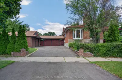1282 Daimler Road, Mississauga, On L5j 3t2