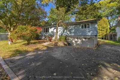2063 Waters Edge Drive, Oakville, On L6l 1a3