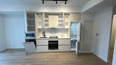 10 Graphophone Grove 2307, Toronto, On M6h 0e5