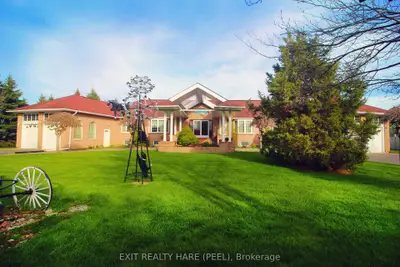 5 Glenbrook Boulevard, Brampton, On L6p 0n6