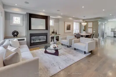 191 Rosemount Avenue, Toronto, On M6h 2n2
