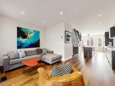 42 Bell Manor Drive, Toronto, On M8y 0a4