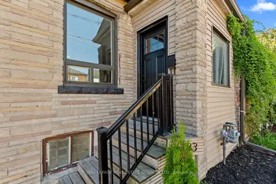 1333 Dupont Street Main + Basement, Toronto, On M6h 2a8