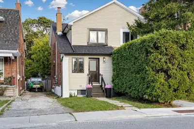 229 Mcroberts Avenue, Toronto, On M6e 4p3