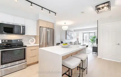310 Burnhamthorpe Road W 2310, Mississauga, On L5b 4p9