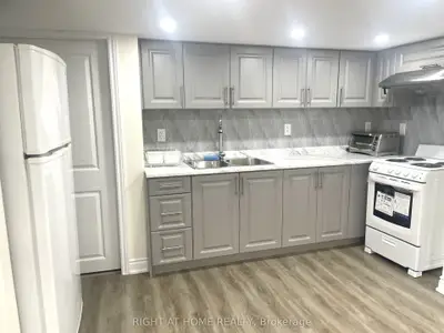 11 Herdwick Street Unit #2 (bsmt), Brampton, On L6s 6l6