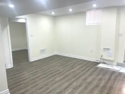 11 Herdwick Street Unit #2 (bsmt), Brampton, On L6s 6l6