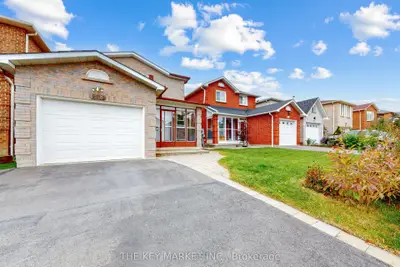 238 Lech Walesa Drive, Mississauga, On L5b 3h2