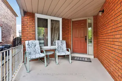 2528 Willowburne Drive, Mississauga, On L5m 5e9