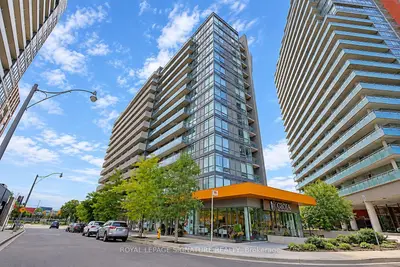 20 Joe Shuster Way 712, Toronto, On M6k 0a3