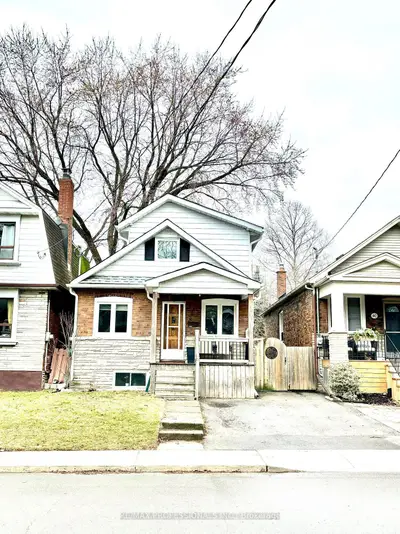 38 Wheatfield Road Bsmt, Toronto, On M8v 2p6