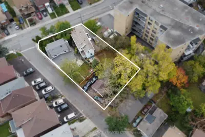 40 Church Street, Toronto, On M9n 1m6