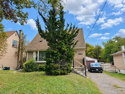 6964 Justine Drive, Mississauga, On L4t 1m3