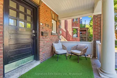 272 Roncesvalles Avenue, Toronto, On M6r 2m2