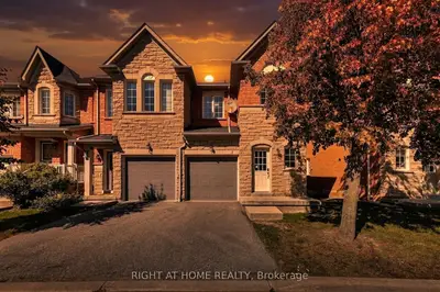 5260 Mcfarren Boulevard 7, Mississauga, On L5m 7j1