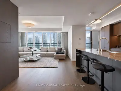 3985 Grand Park Drive 2706, Mississauga, On L5b 0h8