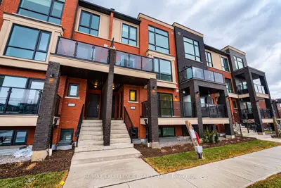 55 Romilly Avenue 10, Brampton, On L7a 0a7