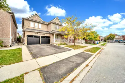 36 Humbolt Crescent, Brampton, On L7a 3g7