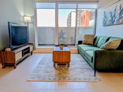 4010 Eglinton Avenue W 509, Toronto, On M9a 0g5