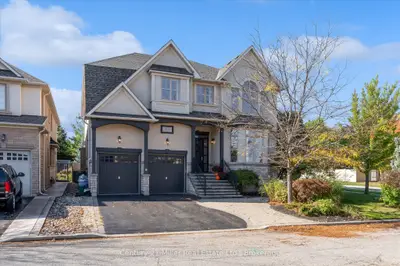 2434 Taylorwood Drive, Oakville, On L6h 0c8
