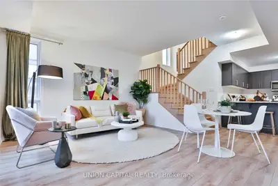 30 Woodstream Drive 13, Toronto, On M9w 0g1