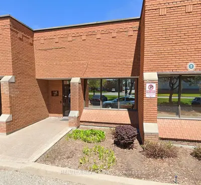 1 Regan Road 7, Brampton, On L7a 1c8