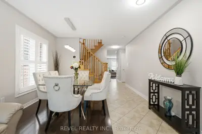 256 Giddings Crescent, Milton, On L9t 7a7