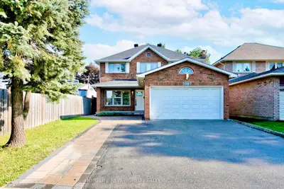 2607 Old Carriage Road, Mississauga, On L5c 1y6