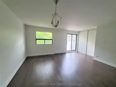 120a Atlantic Avenue A, Toronto, On M6k 1x9
