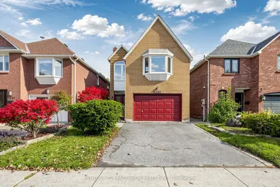 4223 Lastrada Heights, Mississauga, On L5c 3v1