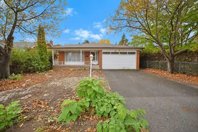 3578 Golden Orchard Drive, Mississauga, On L4y 3h8
