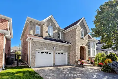 58 Treeline Boulevard, Brampton, On L6p 1e4