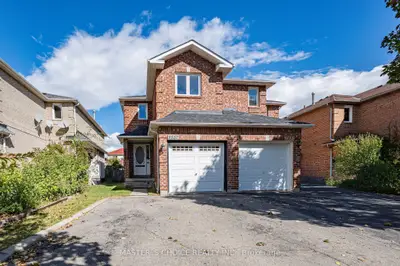 5557 Cortina Crescent, Mississauga, On L4z 3r2