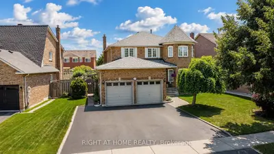 17 Eaton Street, Halton Hills, On L7g 5l4