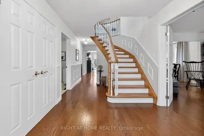 17 Eaton Street, Halton Hills, On L7g 5l4