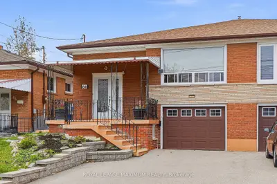 66 Spenvalley Drive, Toronto, On M3l 1z1