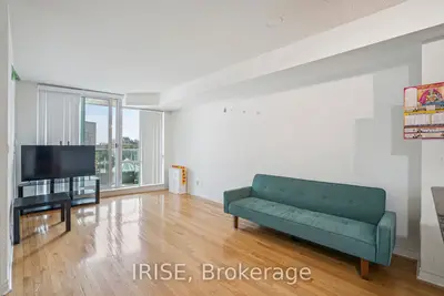 33 Elm Drive 411, Mississauga, On L5b 4l2